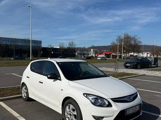 hyundai i30 1,4 - 129tkm - veliki servis, nove kočnice, 2011 god.
