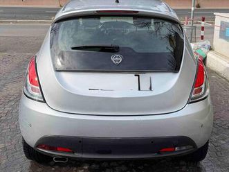 lancia ypsilon 1.2 platinum 76000km