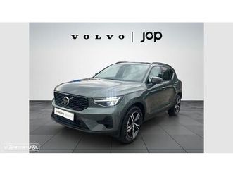 volvo xc 40 2.0 b3 plus dark