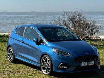 ford fiesta 1.5 ecoboost s&s st x