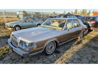 lincoln continental 5.0 v8 1985