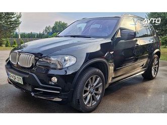 bmw serija x5: 4.8i