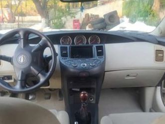 nissan primera 2002
