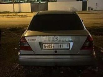 mercedes-benz classe c essence automatique 1996