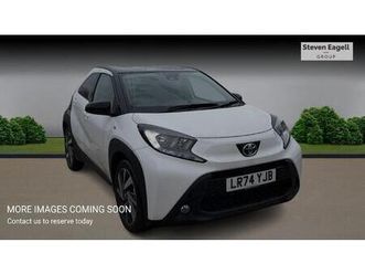 toyota aygo x edge hatchback's 1.0 vvt-i edge x-shift euro 6 (start/stop) 5dr