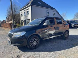 1.2i benzine,5 deurs,1e eigenaar,...