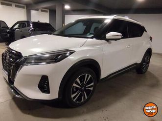 nissan kicks exclusive 2022