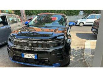 avenger full-electric fwd 156cv auto