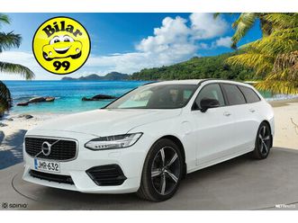 t8 twe awd r-design aut * panorama / webasto / koukku / acc / full-led / p.kamera / sportpenkki muistilla *