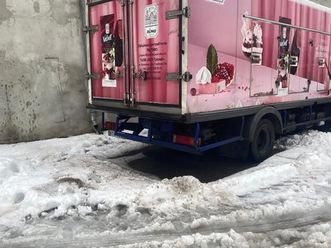 mercedes-benz atego 2000