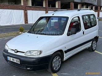galeriden peugeot partner 1.9 d combi 2000 model kütahya 290.000 km beyaz - 38388497 | arabam.com