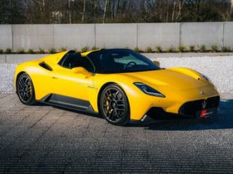 cielo giallo genio carbon ceramic brakes