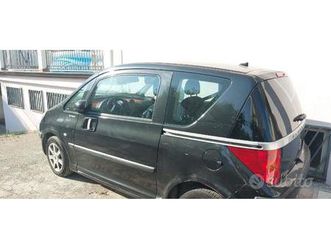 peugeot 1007 1.4 (65 cv) – ideale per neopatentati