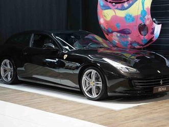 ferrari gtc4 lusso gtc4lusso 6.3 v12 690 cv 4rm | malus payé toit panoramique passenger display sellerie daytona à partir de 1980-mois