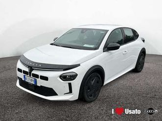 nuova hybrid nuova ibrida my24 nuova 1.2 100cv ibrida