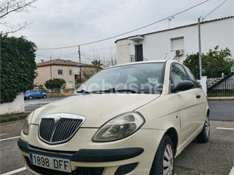 lancia ypsilon 1.2 8v