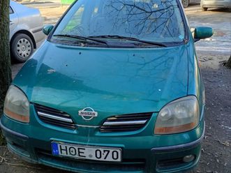 nissan almera tino 2000