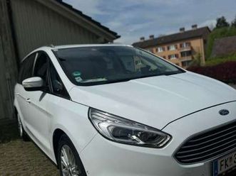 ford galaxy titanium