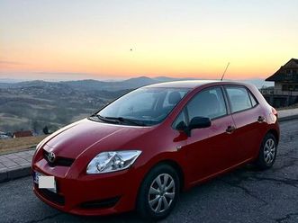 toyota auris 1.4 d-4d terra