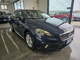v40 ii 2012 cross country 1.6 d2 summum s/b-xeno
