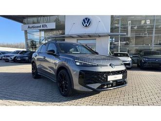 volkswagen t-roc 1.5 etsi r-line dsg készletről elvihető. vonóhoroggal több színben is