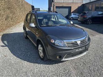 sandero stepway 1.6i stepway/ garantie 12mois/ ct