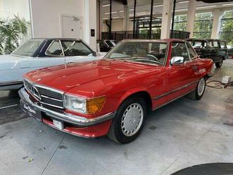 mercedes-benz sl 300 (r107)