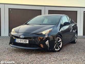 toyota prius 1.8 hybrid prestige