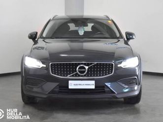 v60 cross country d4 awd geartronic pro