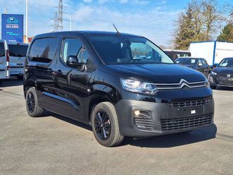 citroen berlingo 1.2i 6vitt. 3zit full option! 19000km!