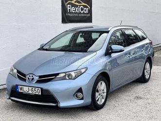 toyota auris touring sports 1.8 hsd active (automata) magyarországi - gyönyörű állapotban!!