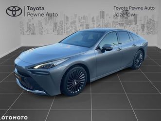 toyota mirai executive