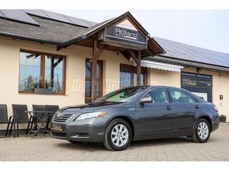 toyota camry 2.4 hybrid (automata) mo-i - második tulajos ritkaság!