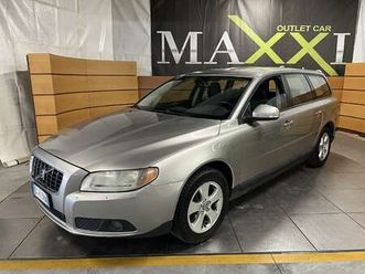 v70 2.4 d5 kinetic 185cv