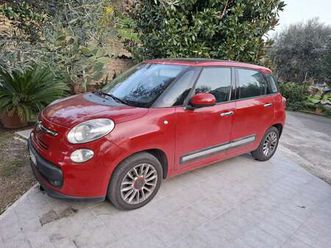 living 1.3 mjt lounge 85cv