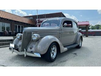 1936 ford sedan