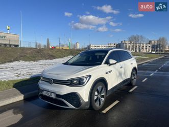 volkswagen id.6 crozz 2023