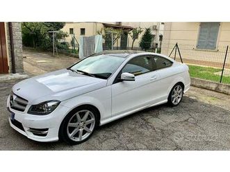 mercedes 2.2 w204 coupè con assetto amg