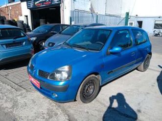 ② renault clio — renault — 2ememain