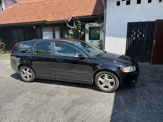 volvo v50 1.6d, momentum pro , full koža, 2012. godina, 2012 god.