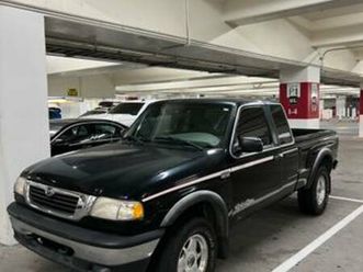 1999 mazda b3000 pickup truck