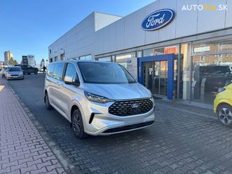 ford tourneo custom za 60 900 €