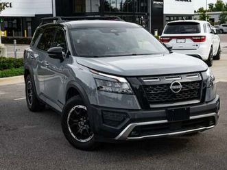 nissan pathfinder 3.5l sl 4wd (7 seater)