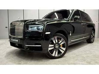 rolls-royce cullinan silver badge