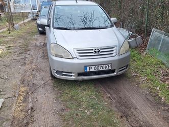 toyota avensis verso 2.0d4d