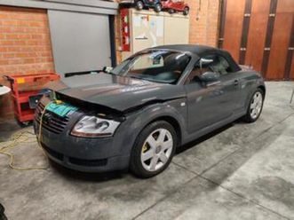 ② audi tt roadster 8n nimbusgrau + baseball — audi — 2ememain