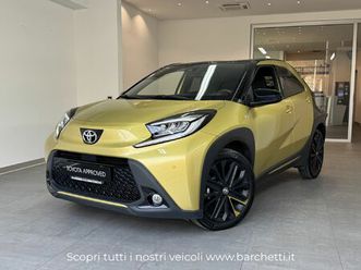 toyota aygo x 1.0 lounge 72cv del 2023 usata a brescia