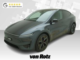 model y performance awd