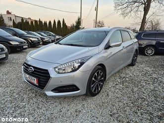 hyundai i40 i40cw 1.7 crdi automatik fifa world cup edition gold