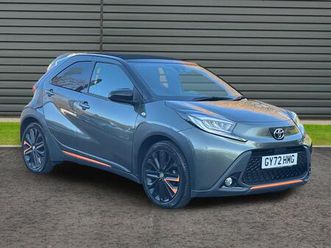 toyota aygo x limited edition hatchback's 1.0 vvt-i limited edition (canvas roof) euro 6 (start/stop) 5dr